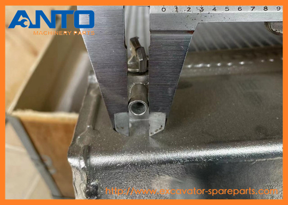 22U-03-22113 22U-03-22111 Su tankı radyatörü KOMATSU PC228US-3 için kazıcı yedek parçaları
