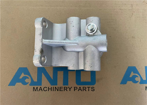 6745-71-7211 6745717211 KOMATSU D65EX D65PX D65WX GD655 GD675 için Filtre Başlı Kazı Makinesi Parçaları