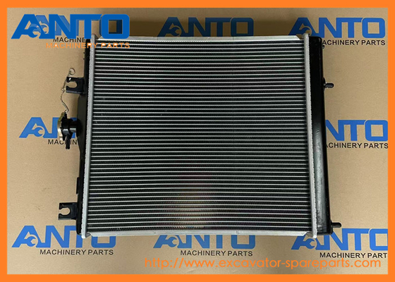 20T-03-81110 20T0381110 Su Tankı Radyatörü KOMATSU Ekskavatör Yedek Parçaları PC30R-8 PC35R-8 PC40R-8 İçin